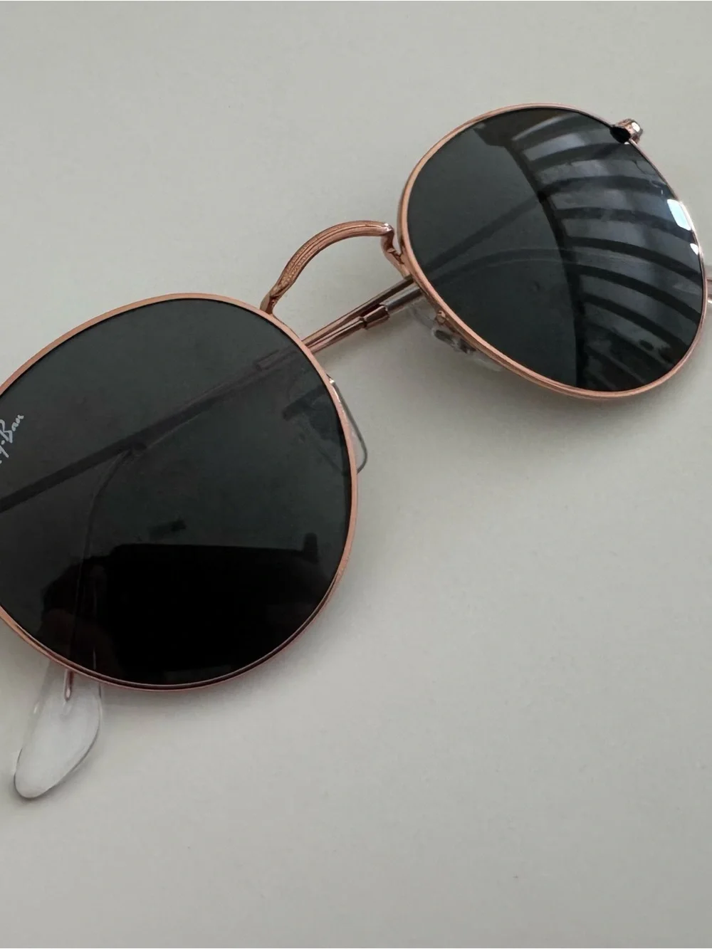 Ray-Ban Women's Round Metal Sunglasses in Rose Gold and Black RB 3447